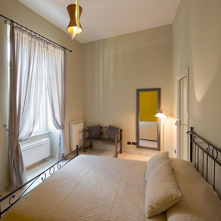 Duomo Regina Apartments Неаполь Экстерьер фото